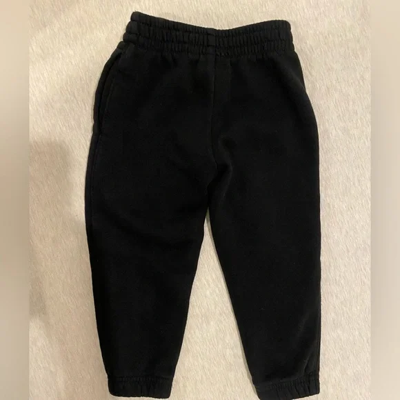 Air Jordan Sweatpants for Toddler - Picture 2 of 4